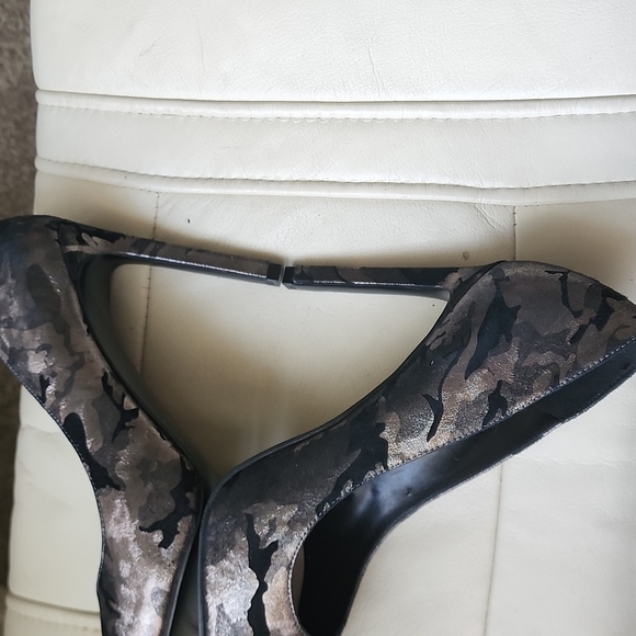 Nine West stiletto shoes - Picture 4 of 7